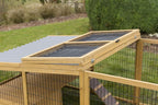 Kerbl Freigehege mit Ausbruchsperre (Gitterabstand 2,5 cm, überdachter Auslauf, mit Kunststoffdach, inkl. Kleintierhaus + Aussichtsplattform) 81708