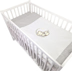 Bello24 - 16 Teiliges Babybett Kinderbett und Bettwäsche komplett Set Happy Leo inkl. Matratze höhenverstellbar für Neugeborene Babys und Kleinkinder aus Massivholz (Grau - Teddybär Mond)
