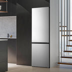 Hisense RB327N4AD2 Kühl-Gefrierkombination/ NoFrostPlus/ Multiflow 360°/ HolidayMode/ FreshZone/ 182,4 cm/ Kühlteil 171 l/ Gefrierteil 85 l/ 41 dB/ 287 kWh/ Jahr/ Edelstahl-Look