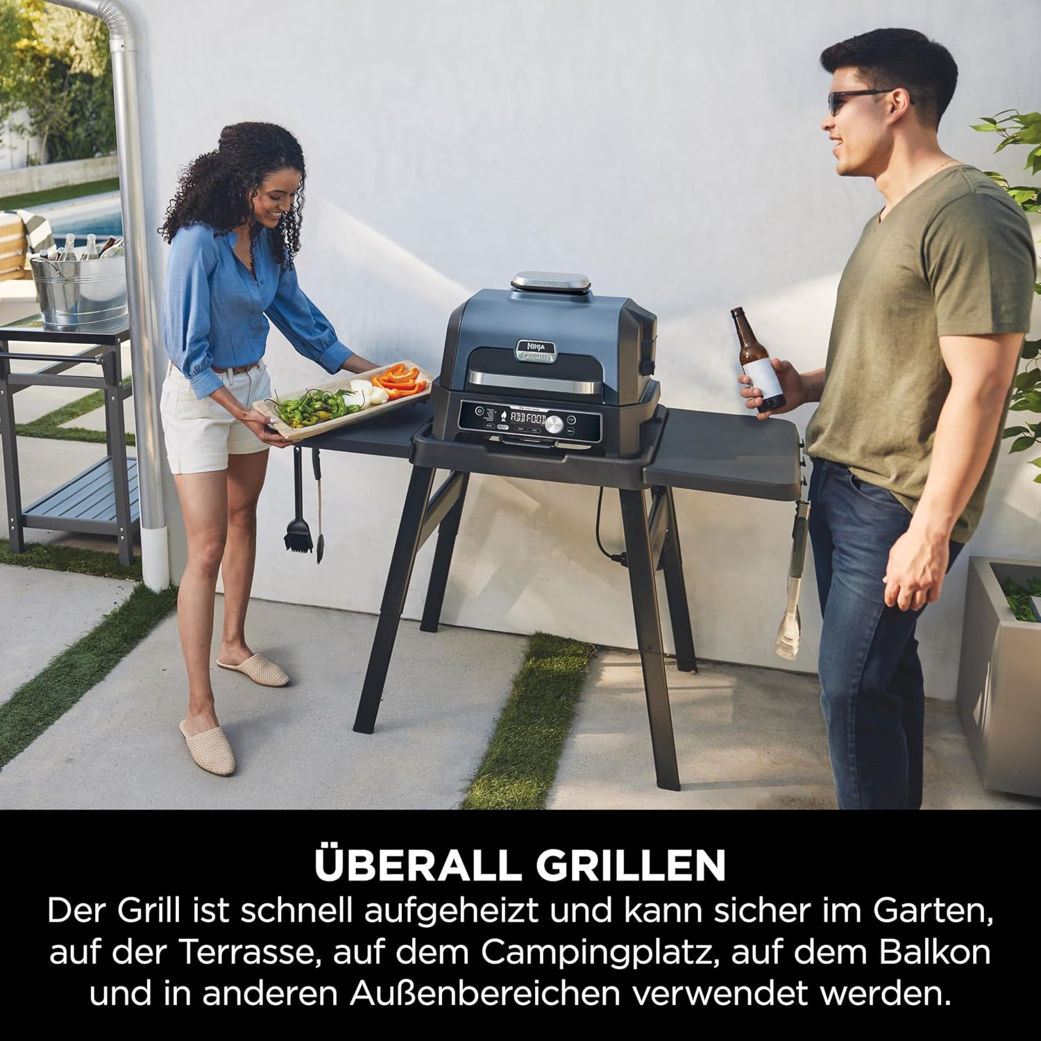 Ninja Woodfire Electric BBQ Grill & Smoker & Air Fryer, 7-in-1 Outdoor BBQ Grill, Air Fry, Smoke, Roast, Bake and more, Weather Resistant, Non-Stick, Portable, Electric, Grey/Black OG701EU