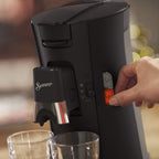 Philips Senseo Select CSA240/20 Kaffeepadmaschine (Kaffeestrkewahl Plus, Memo-Funktion, aus recyceltem Plastik), Schwarz Eco